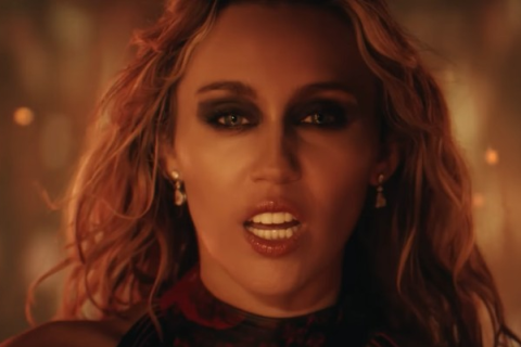Miley Cyrus, Ed Sheeran e Billy Idol aparecem em pré-lista do Oscar 2026; veja outros artistas